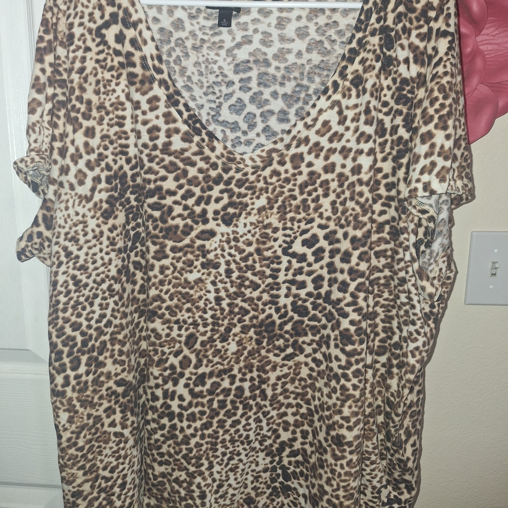 Torrid Tan and Brown Relaxed Short Sleeve Blouse